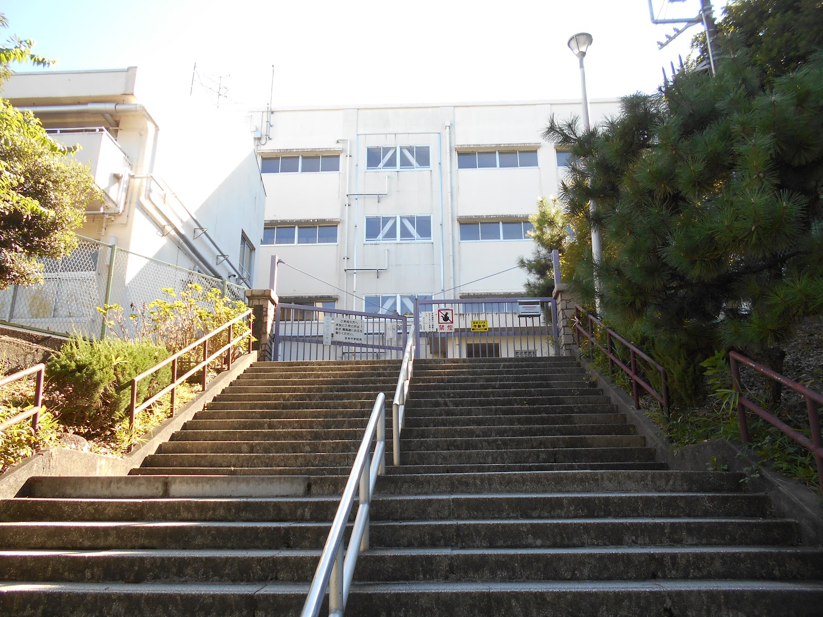 谷本中学校の写真